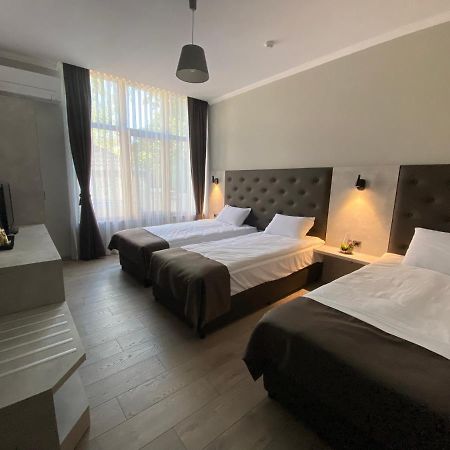 Comfort Guest Rooms Kazanlŭk Exterior foto