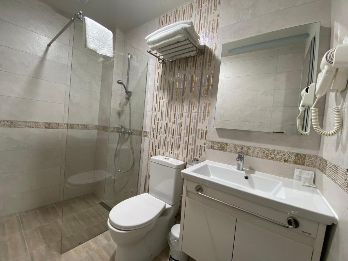 Comfort Guest Rooms Kazanlŭk Exterior foto