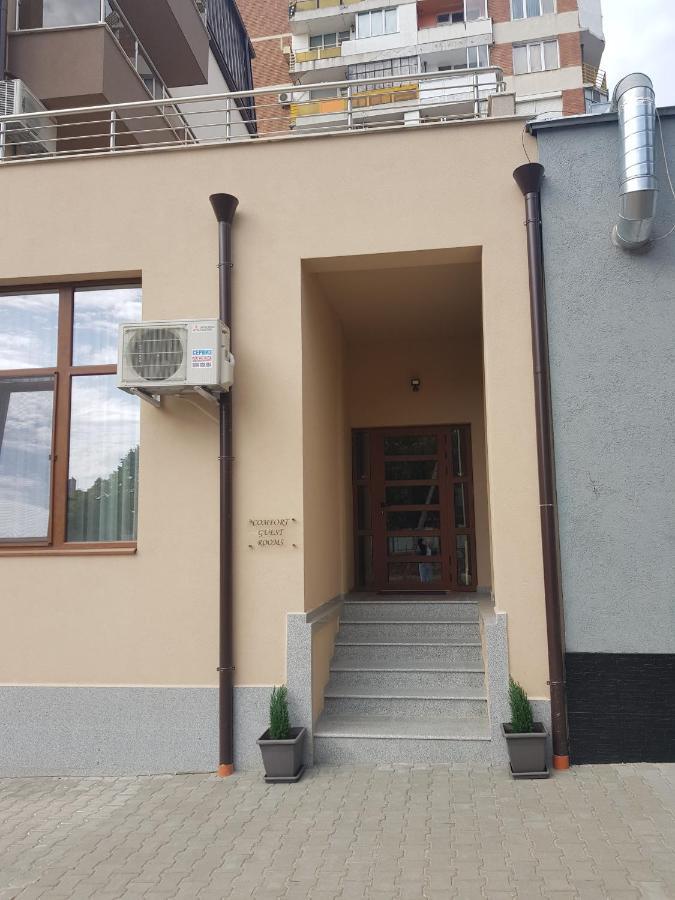 Comfort Guest Rooms Kazanlŭk Exterior foto